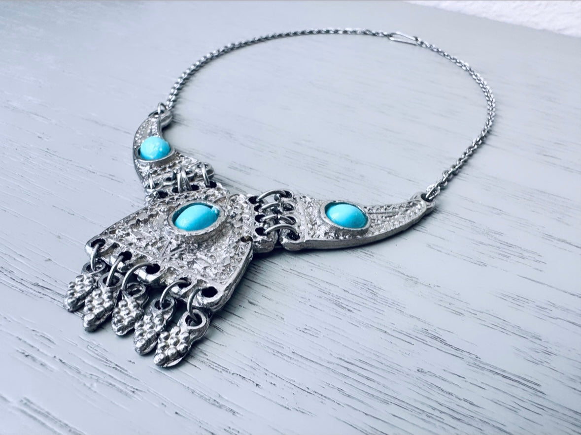 Southwestern Plated Bib Pendant Necklace, Faux Turquoise Stone Necklace, Desert Cowboy Necklace, Hammered Silver Embossed Necklace w Charms