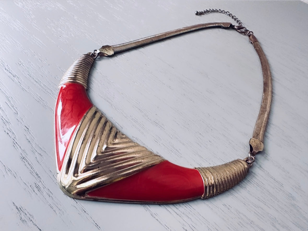 Vintage 80s Gold & Red Enamel Choker Necklace, Pearlized Enameled Necklace, Retro Gold Collar Necklace, 80's Geometric Bar Necklace