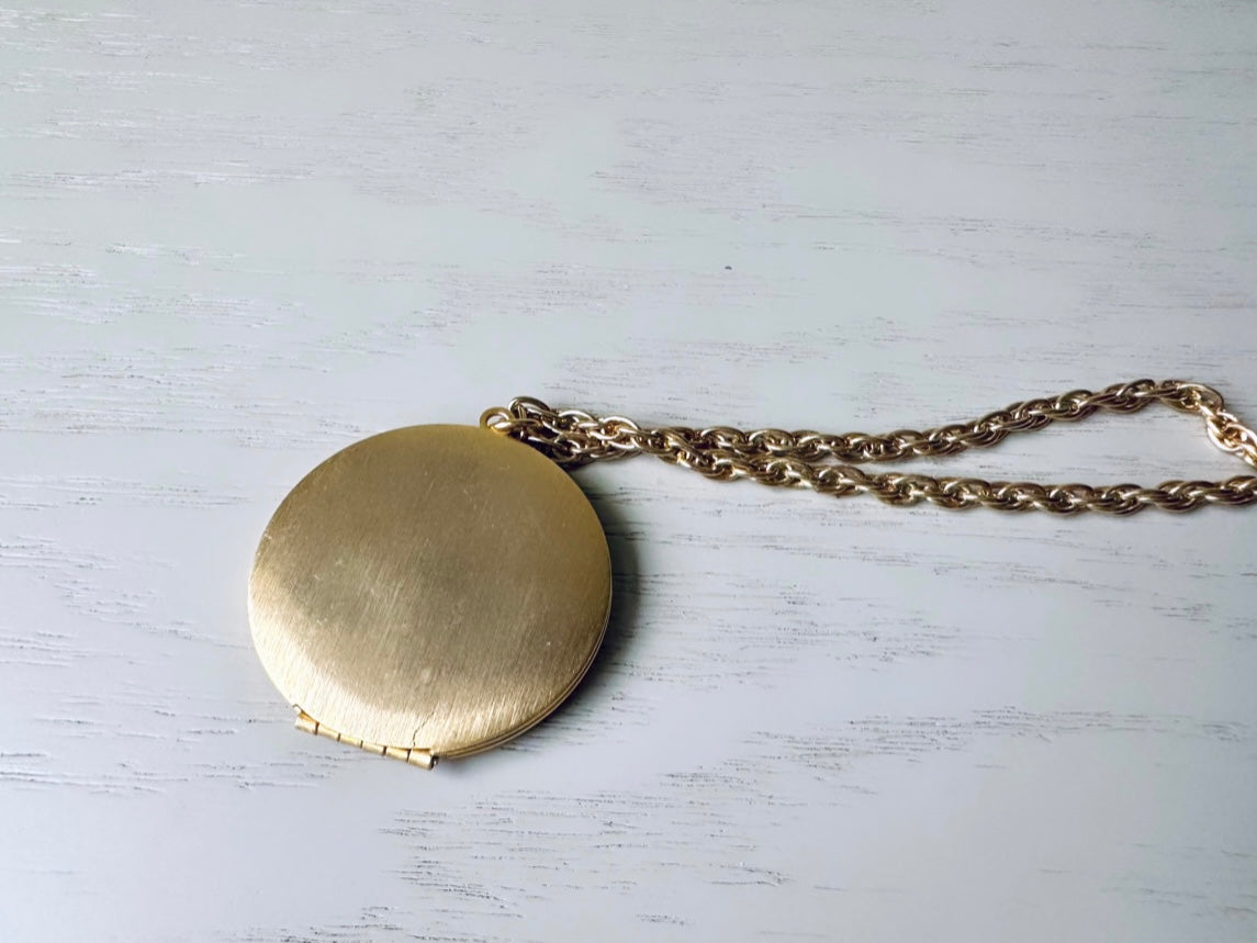 Vintage Antique Gold Locket Necklace, Etched "G" Hand Engraved Gold Necklace with Keepsake Round Locket Pendant, Valentine's Day Gift