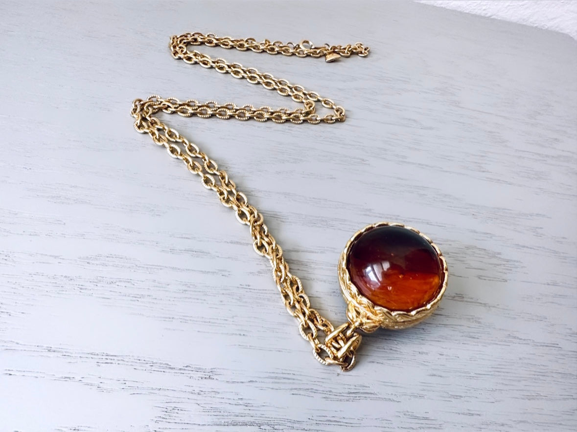 Ultra Rare Amber Sphere Locket Necklace, Rare LCI Gold Locket Ball Pendant Necklace,  Vintage Liz Claiborne, Unique Vintage Ball Locket