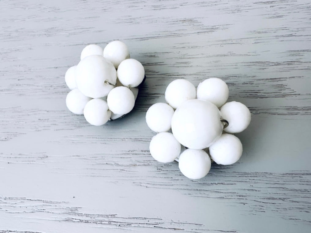 White Beaded Cluster Earrings, Made in Germany Textured Faceted White Acrylic Vintage Earrings, Popcorn Style 1960s Clip On Earrings
